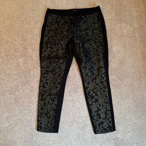 White House Black Market - Festive Holiday Pants!